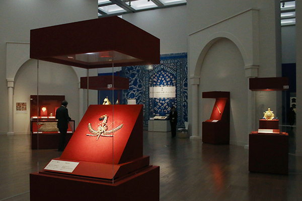 東西文明の十字路・トルコの美術品、約170点が来日── 国立新美術館で、「トルコ至宝展」が開催 東西文明の十字路・トルコの美術品、約170点が来日── 国立新美術館で、「トルコ至宝展」が開催
