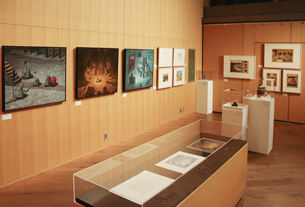 「アライバル」の作者、ショーン・タン日本初個展が、ちひろ美術館・東京で開催中