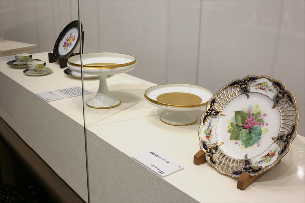 渋谷区立松濤美術館「華めく洋食器 大倉陶園100年の歴史と文化」 渋谷区立松濤美術館「華めく洋食器 大倉陶園100年の歴史と文化」