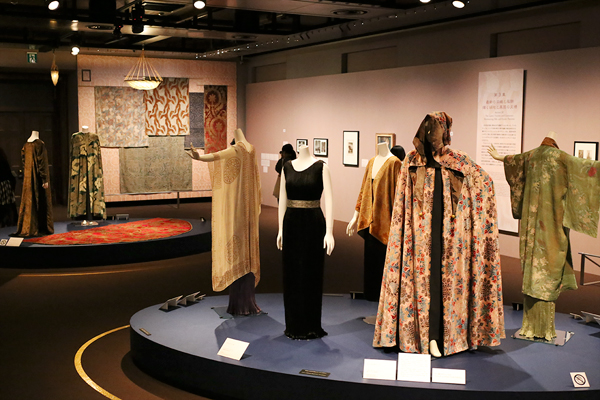 三菱一号館美術館「マリアノ・フォルチュニ 織りなすデザイン 展」 三菱一号館美術館「マリアノ・フォルチュニ 織りなすデザイン 展」