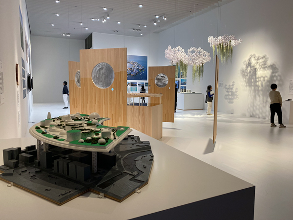 森美術館「未来と芸術展：AI、ロボット、都市、生命―人は明日どう生きるのか」