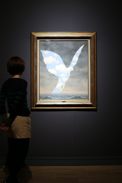 国立新美術館「マグリット展」 国立新美術館「マグリット展」