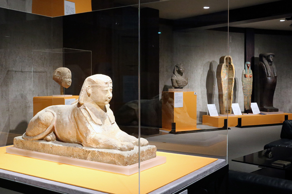 渋谷区立松濤美術館「古代エジプト美術の世界展　魔術と神秘 ガンドゥール美術財団の至宝」