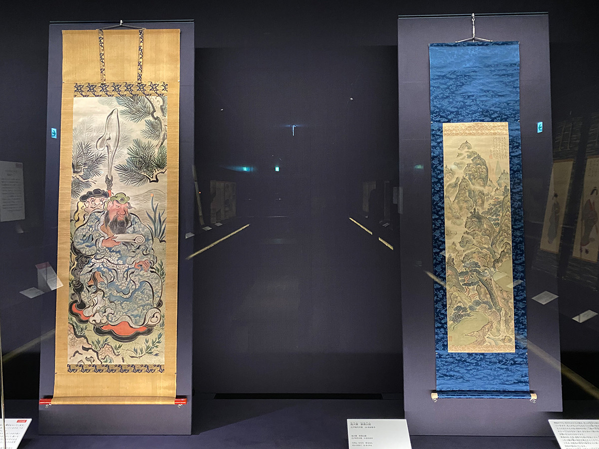 (左から)池大雅《関帝像》明和8年(1771) / 池大雅《終南山図》18世紀後半
