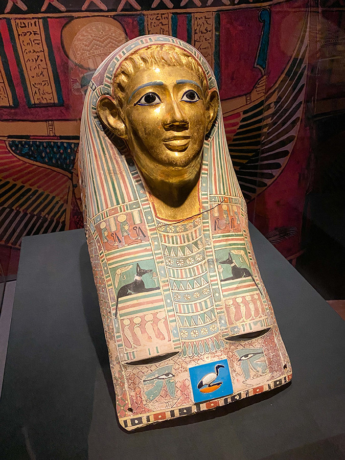 《デモティックの銘文のあるパレメチュシグのミイラ・マスク》ローマ支配時代 後50～後100年頃