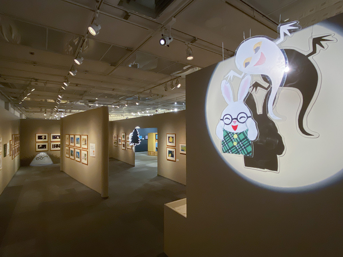 「『ねないこだれだ』誕生50周年記念　せなけいこ展」会場