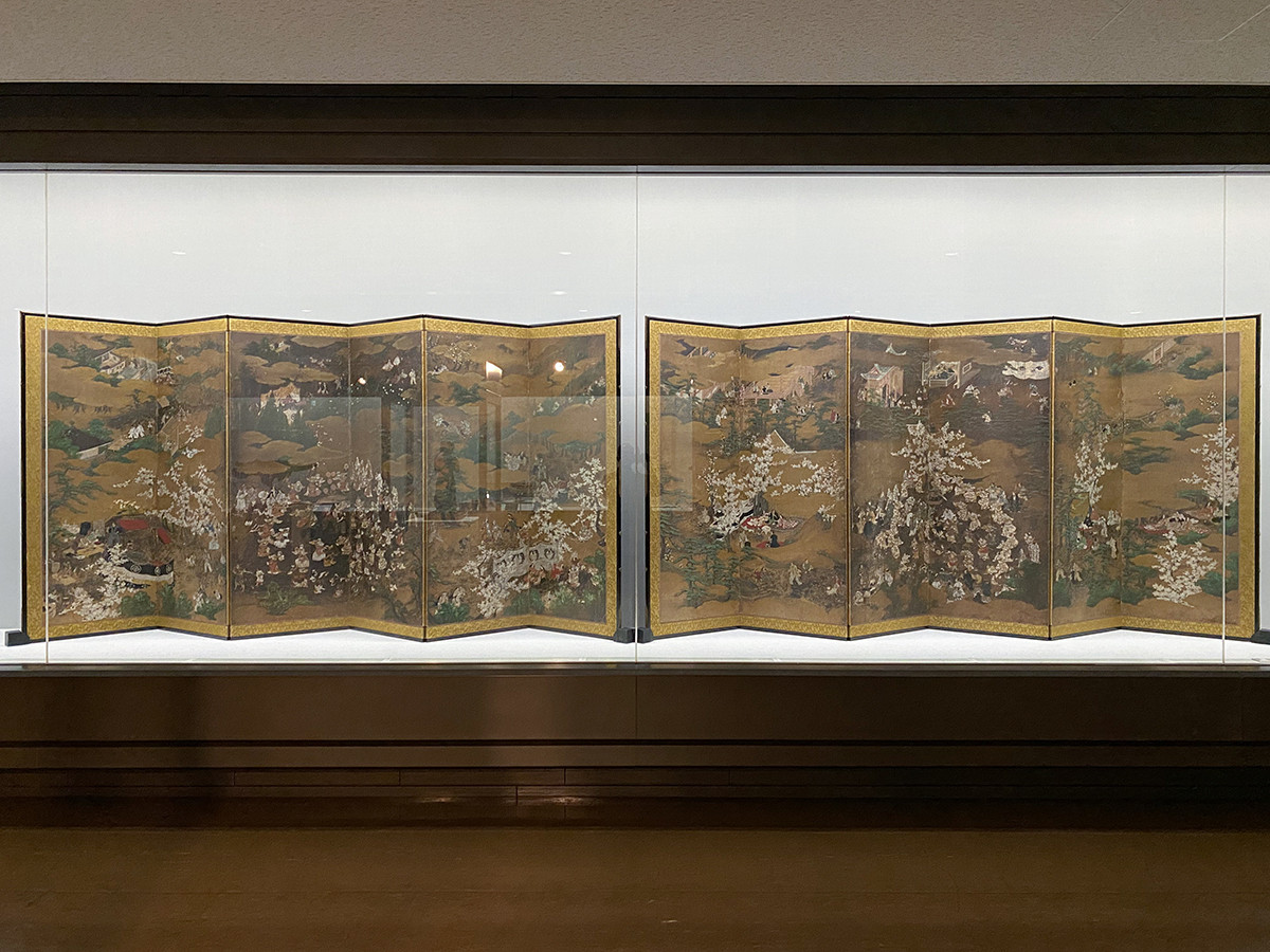 《花下群舞図》桃山時代、17世紀初期