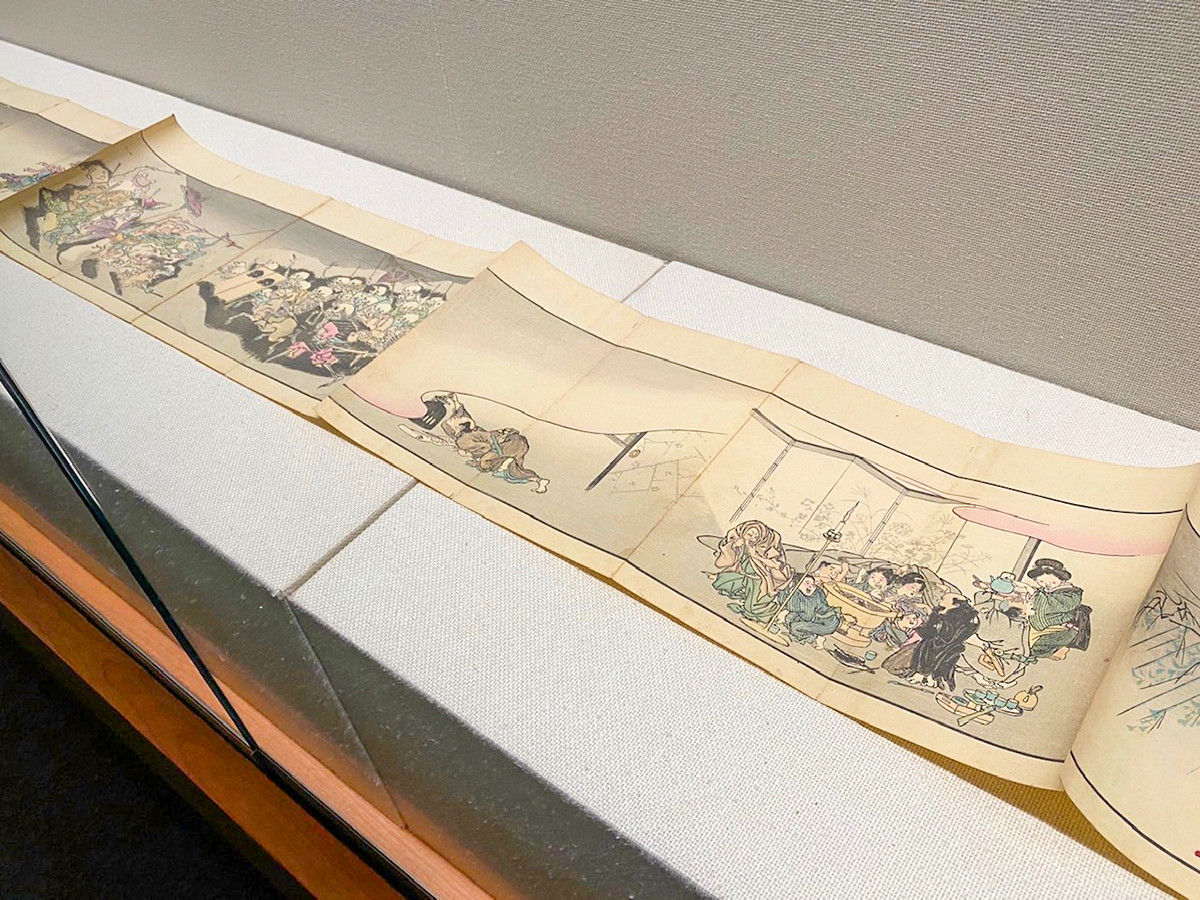 太田記念美術館「河鍋暁斎　― 躍動する絵本」会場