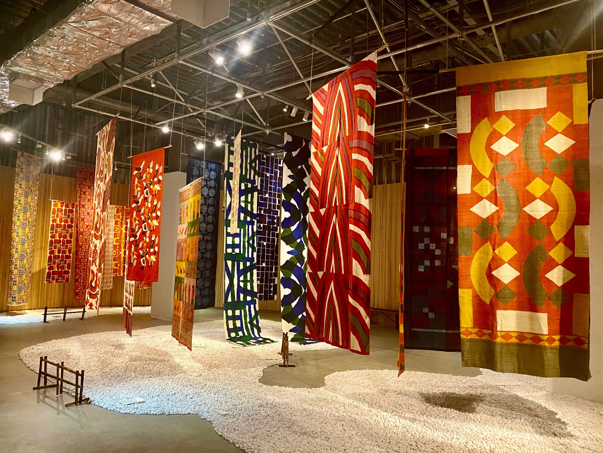 PLAY!MUSEUM「柚木沙弥郎　life・LIFE」会場