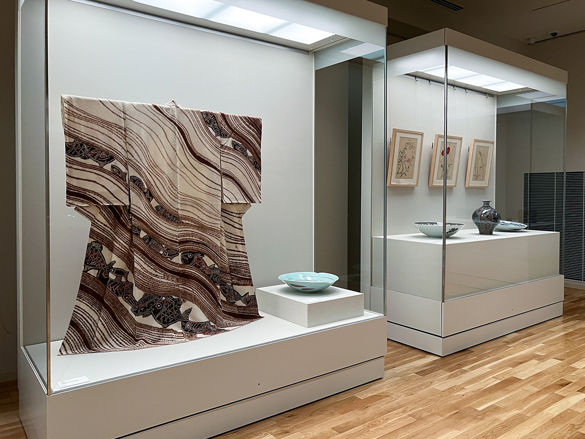 国立工芸館「めぐるアール・ヌーヴォー展 モードのなかの日本工芸とデザイン」会場