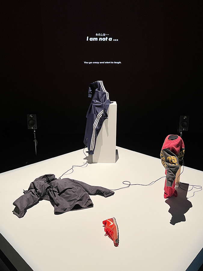 小泉明郎（1976 群馬県生まれ）