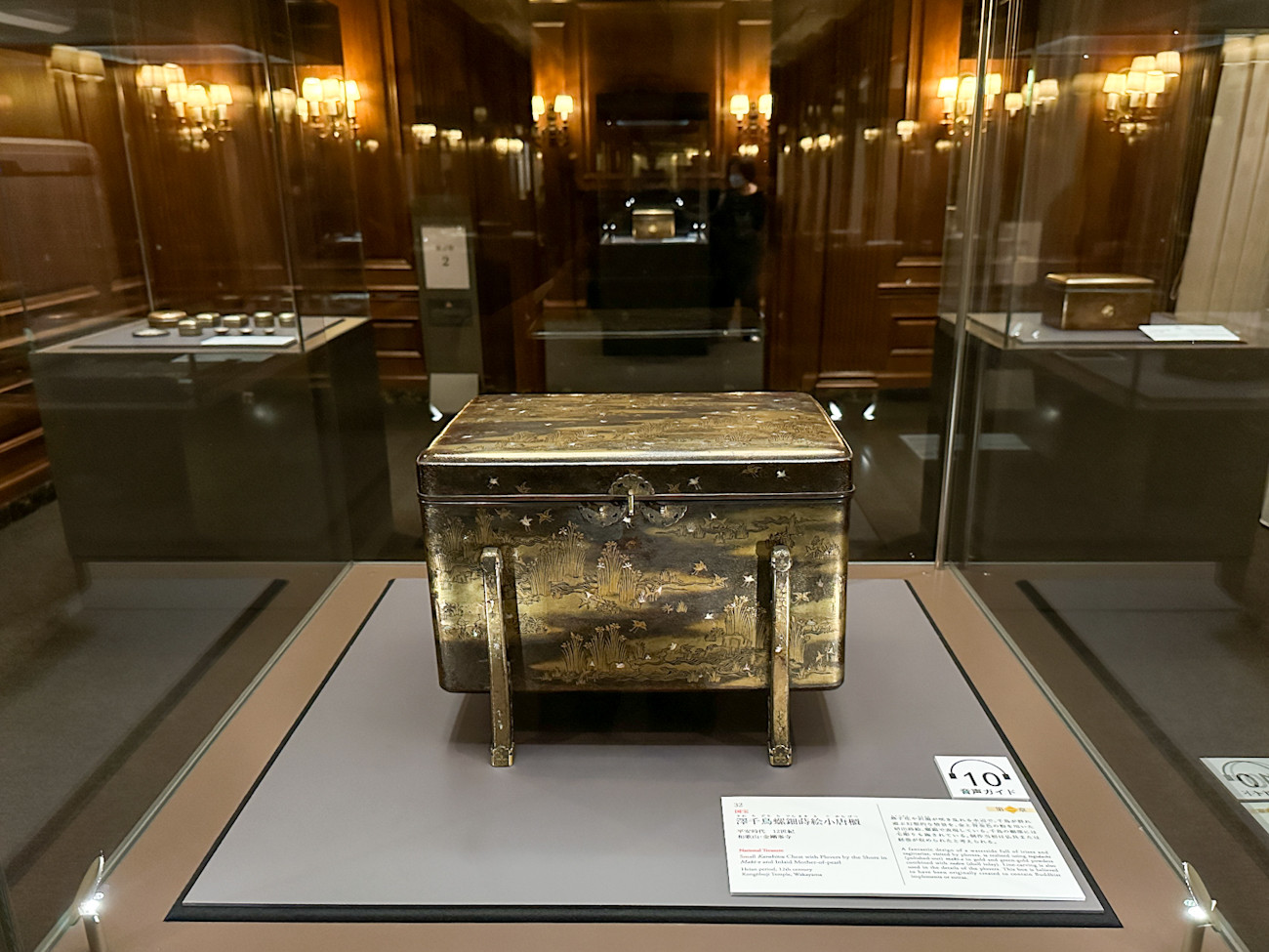 三井記念美術館「大蒔絵展 ―漆と金の千年物語」会場