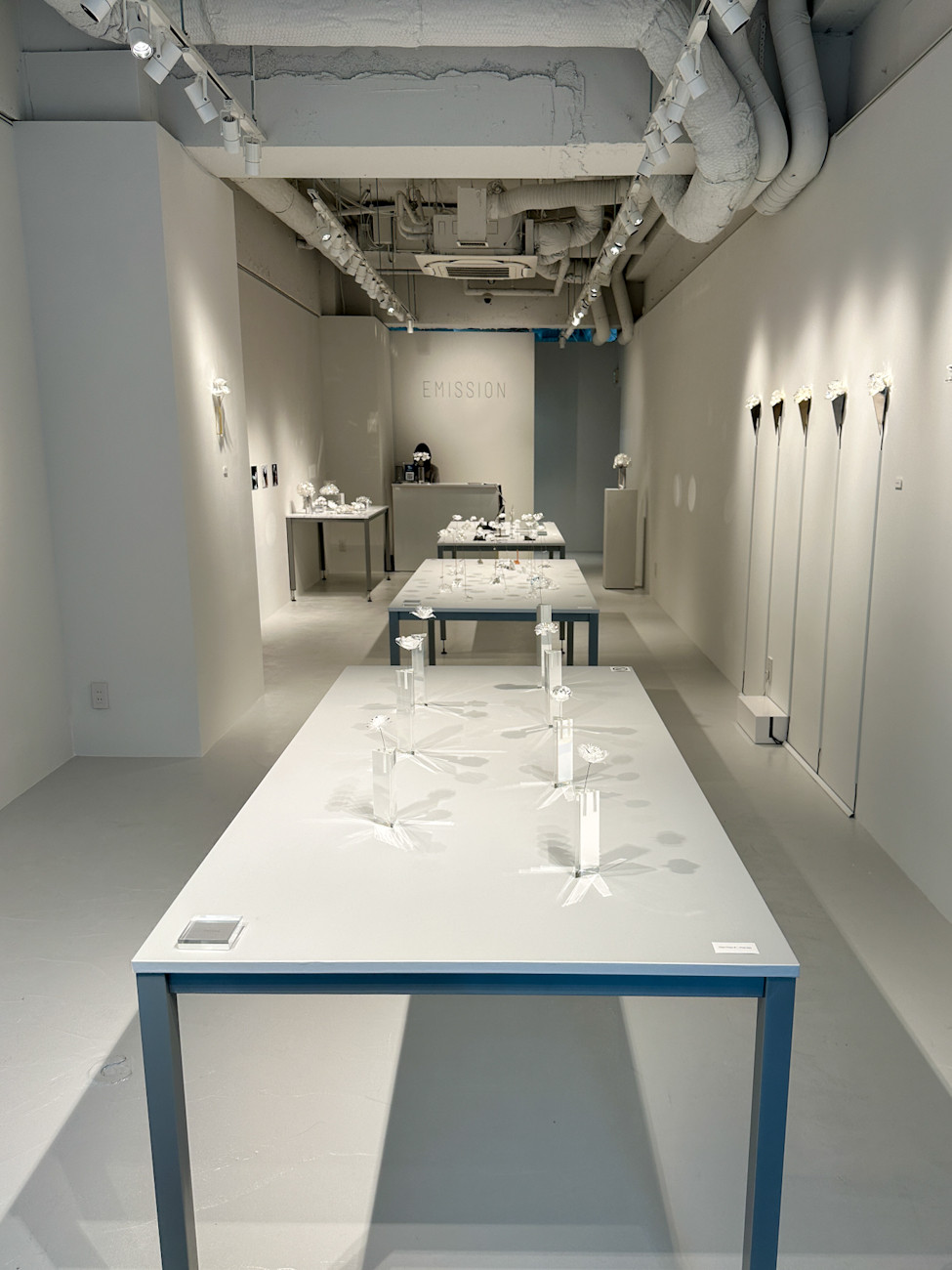 BAG-Brillia Art Gallery-「Takahiro Matsuo “Light Crystallized” 」会場　ギャラリーショップ