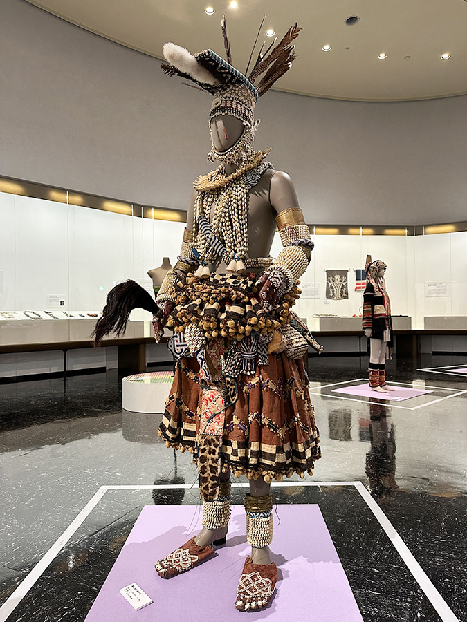 ビーズ ― つなぐ かざる みせる | レポート | アイエム