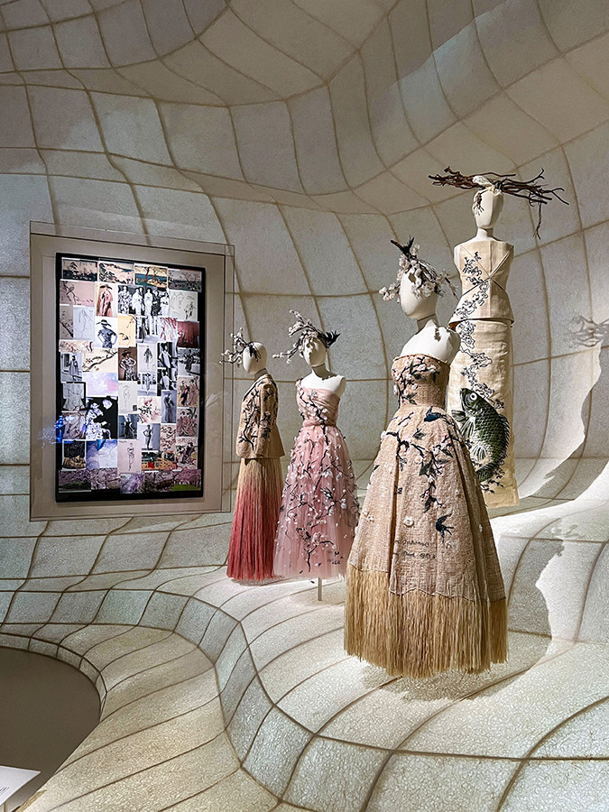 クリスチャン・ディオール 夢のクチュリエ展 図録 dior ディオール展