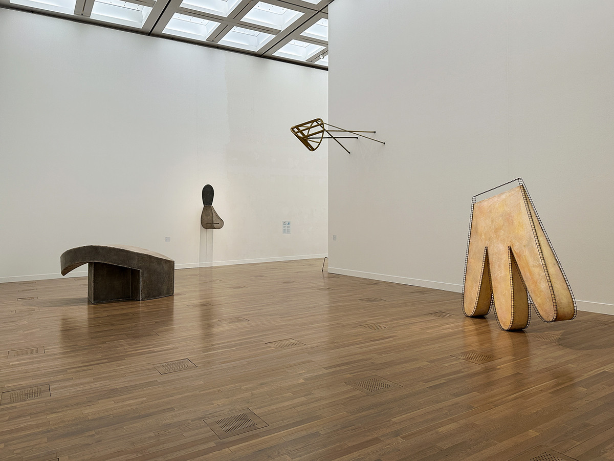 国立新美術館「DOMANI・明日展 2022-23」会場より 伊藤誠の作品