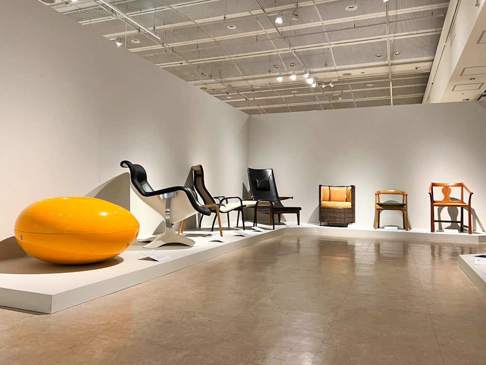 美しいデザイン家具がずらり。「織田コレクション」の全貌に迫る初の