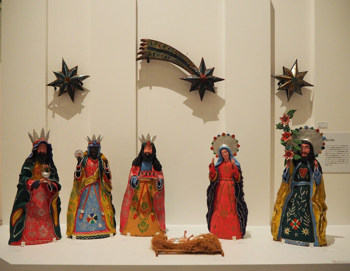 儀礼用品　キリスト生誕の情景を描くナシミエントと呼ばれるジオラマ（メキシコ合衆国）