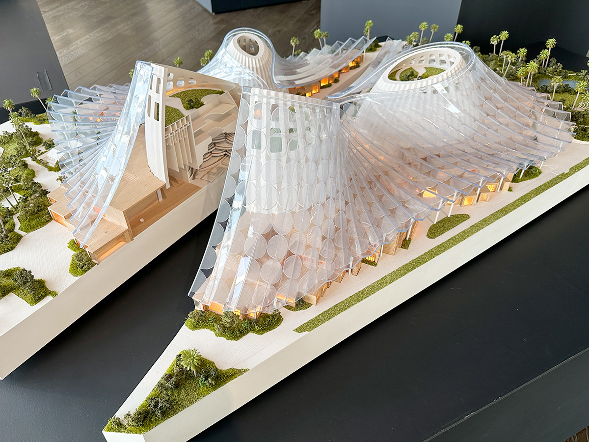 東京シティビュー「ヘザウィック・スタジオ展：共感する建築」会場より　《海南舞台芸術センター》中国　2020年（契約）