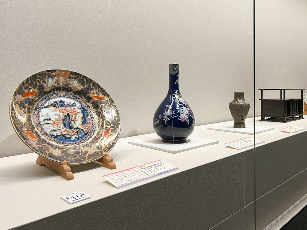 静嘉堂文庫美術館「明治美術狂想曲」会場