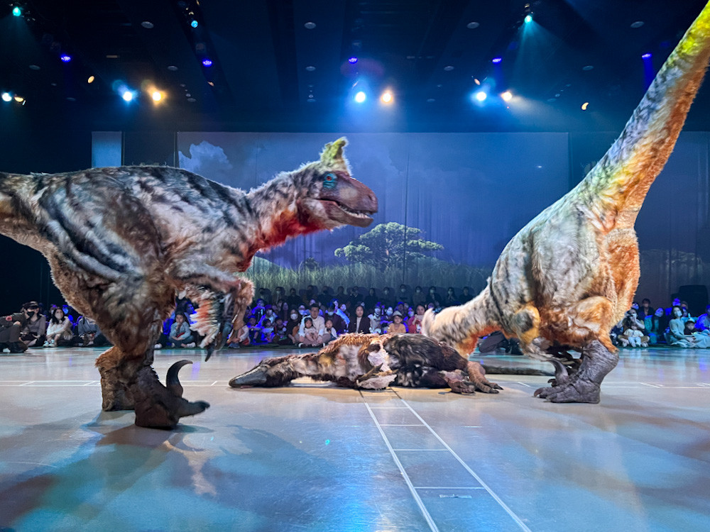 ヒカリエホール「DINO-A-LIVE DINO SAFARI 2023」会場