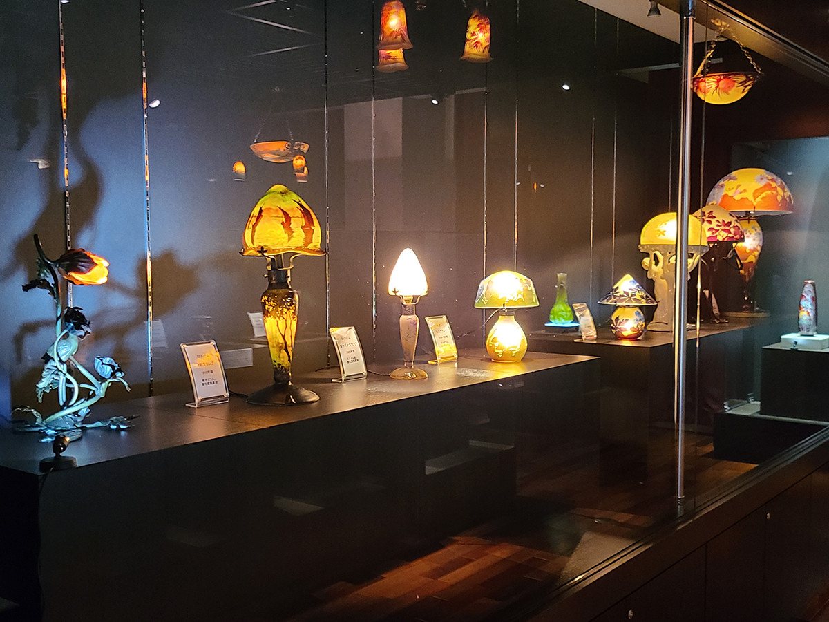 会場風景　テーブルランプ