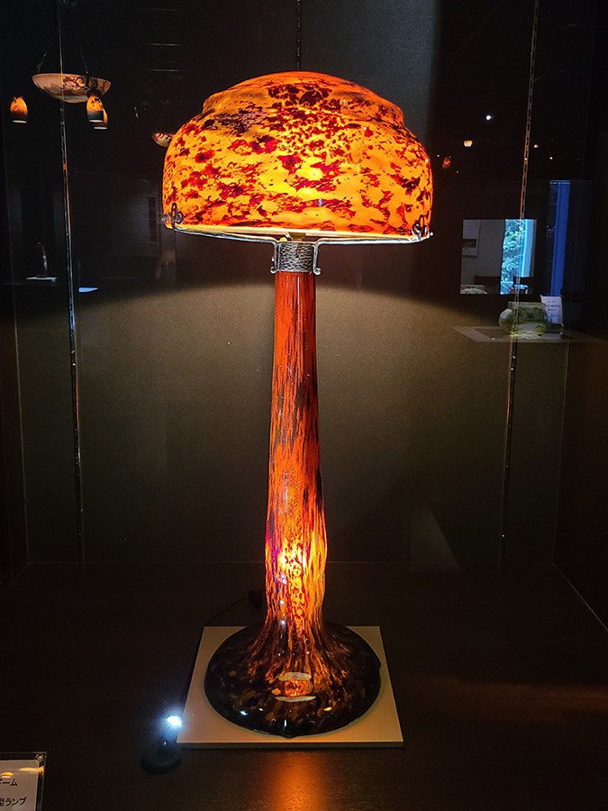 ドーム　茸型大型ランプ　1920年