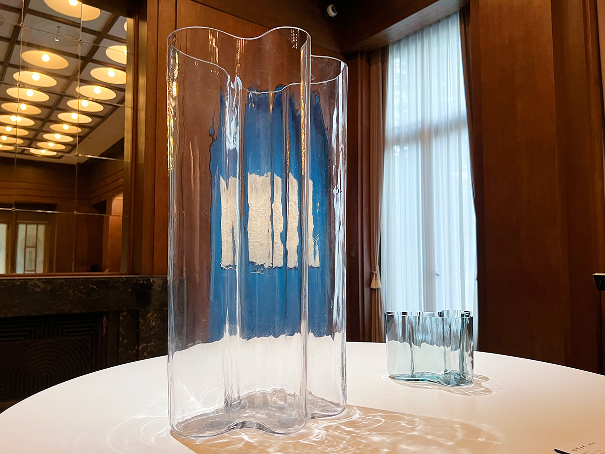 アルヴァ・アアルトによるガラス作品のアイコンとも言える花瓶