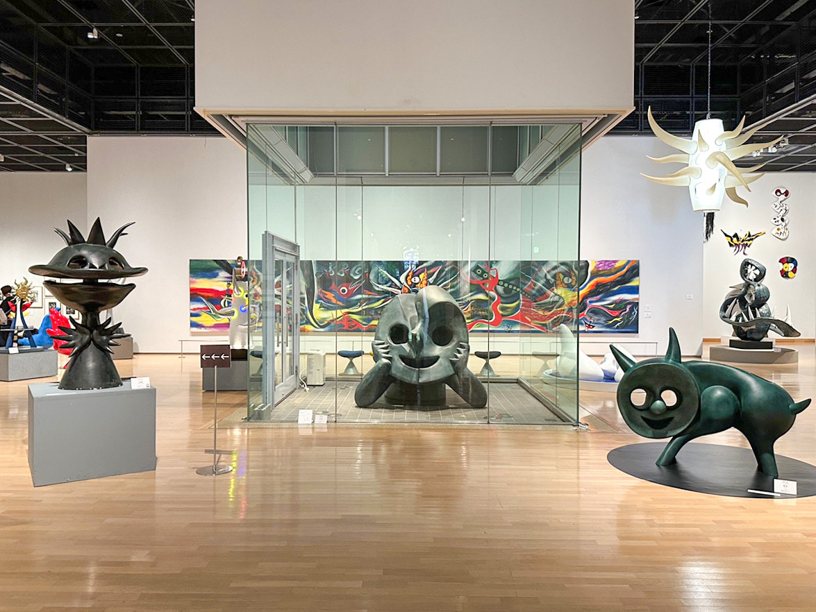 川崎市岡本太郎美術館 展覧会「凱旋!岡本太郎」会場