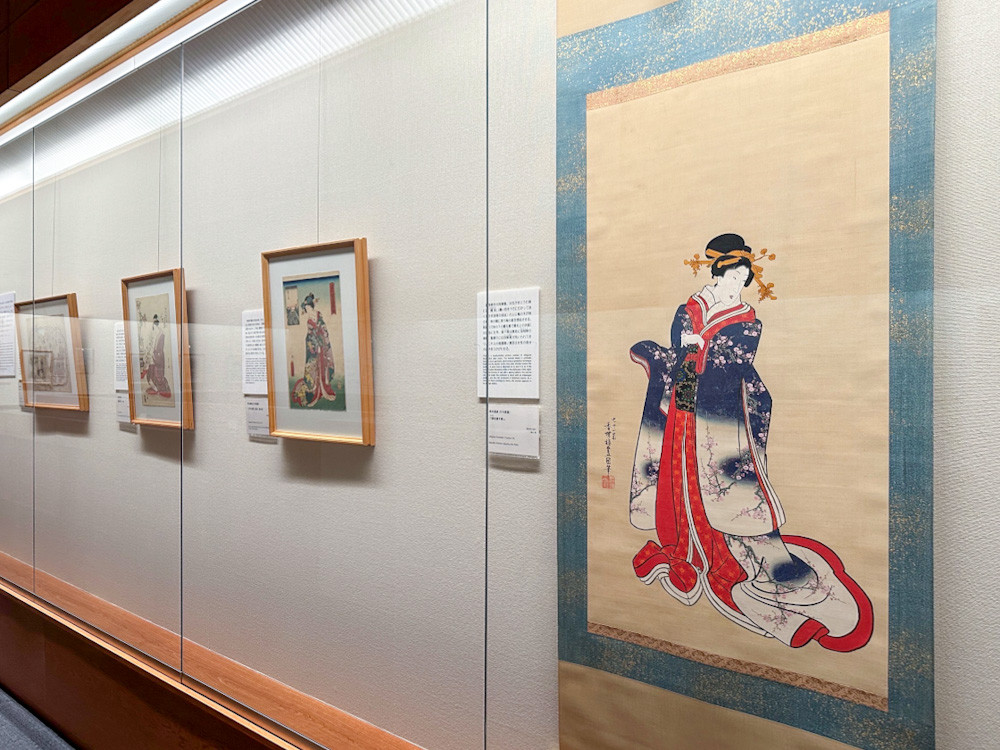 太田記念美術館「美人画　麗しきキモノ」