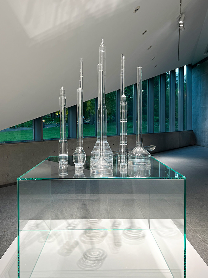 21_21 DESIGN SIGHTギャラリー3「吉岡徳仁 FLAME ガラスのトーチとモニュメント」展 会場