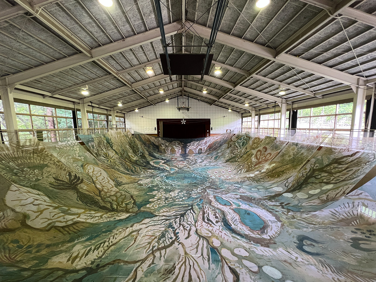 中之条ビエンナーレ2023 会場より いくらまりえ《HELLO》