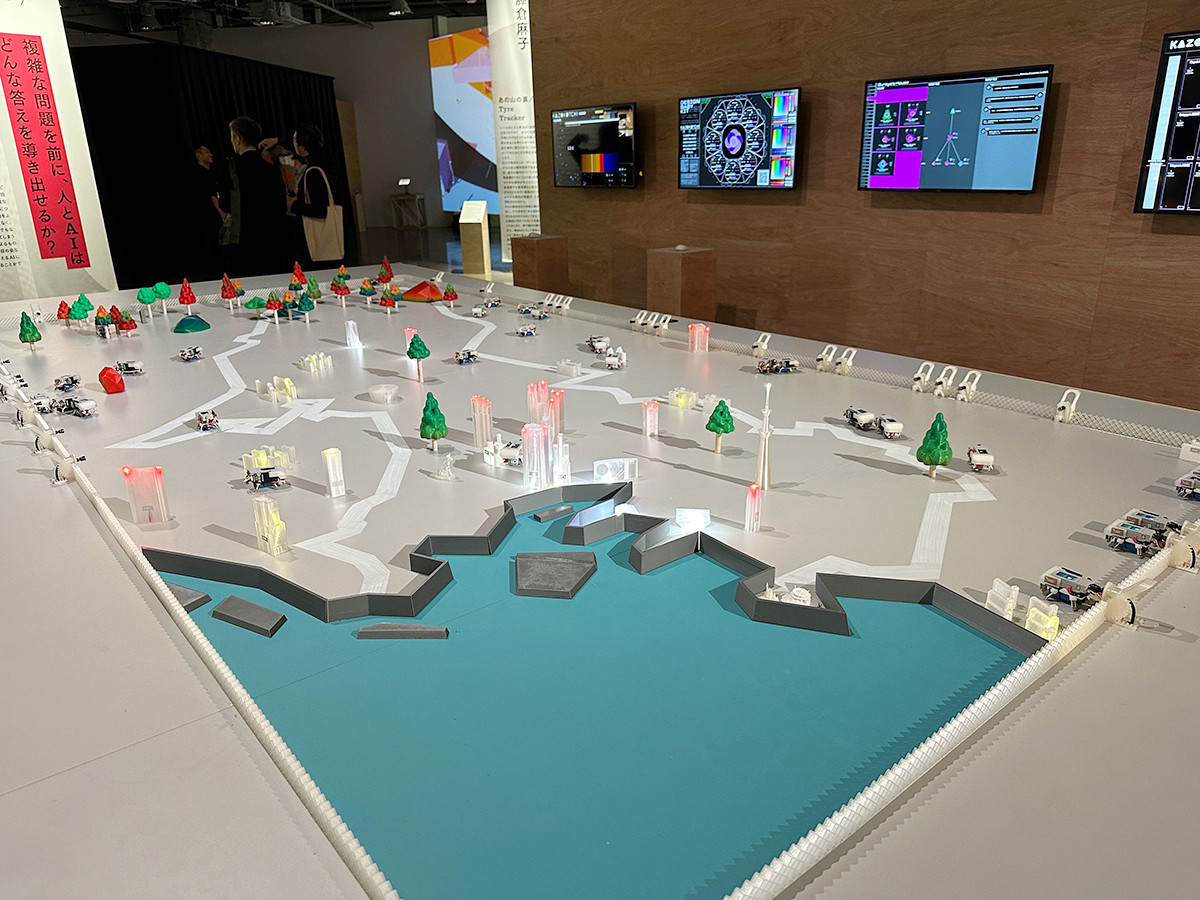 SusHi Tech Square「都市にひそむミエナイモノ展」会場　菅野創＋加藤明洋＋綿貫岳海 の作品