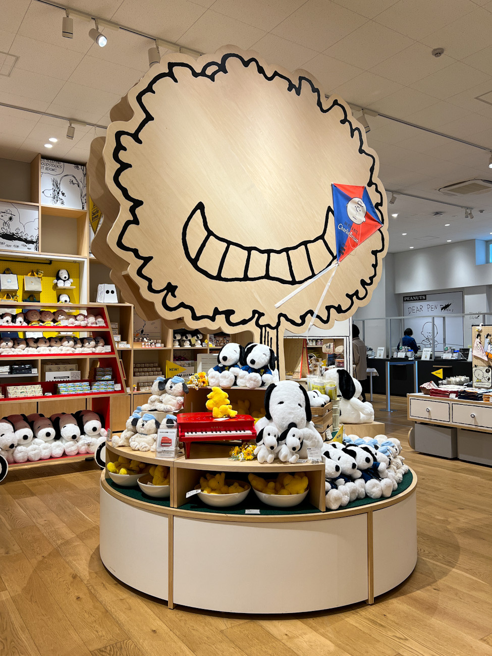 スヌーピーミュージアム　ミュージアムショップ「ブラウンズストア」