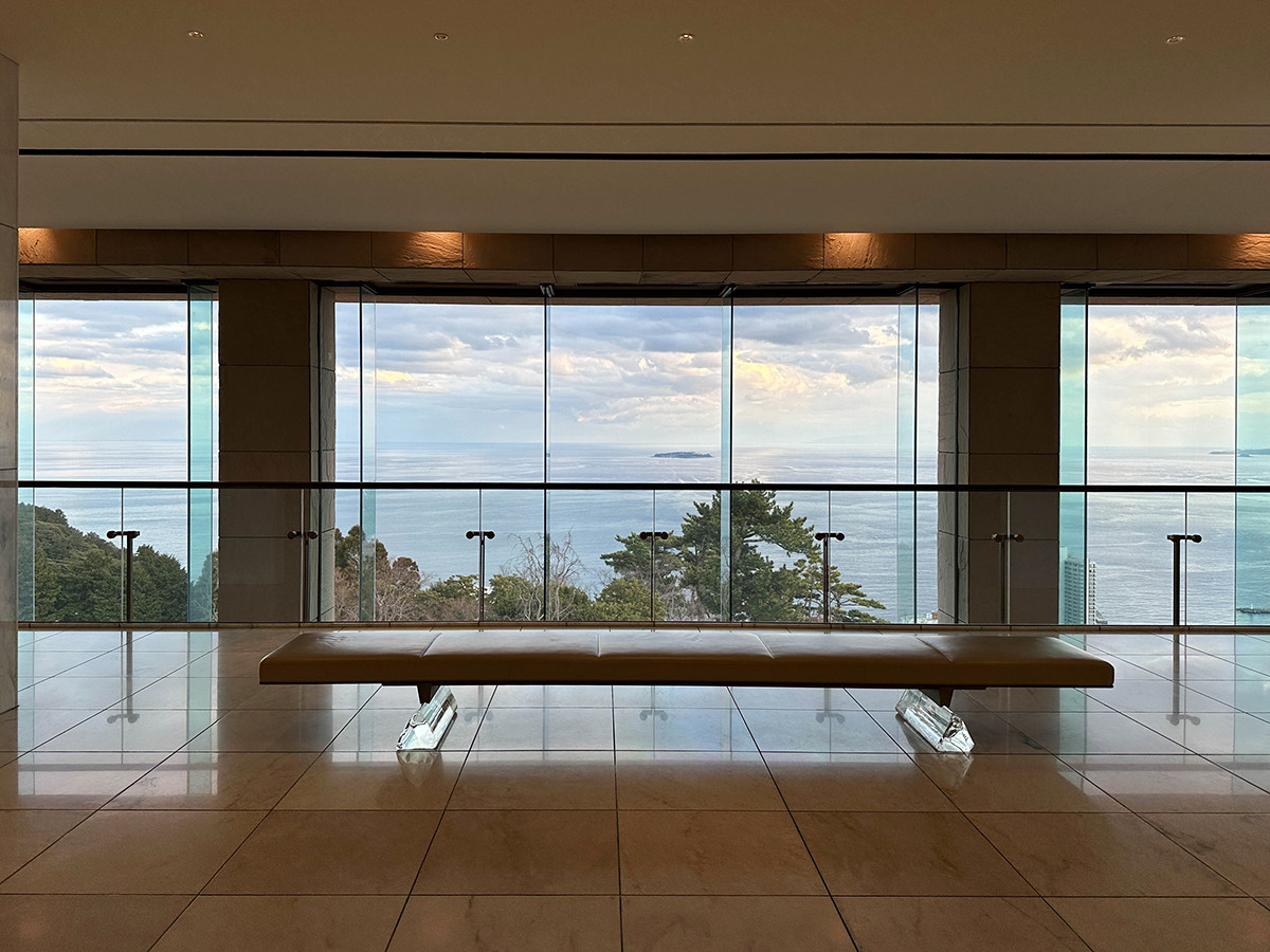 MOA美術館 窓からは相模湾が