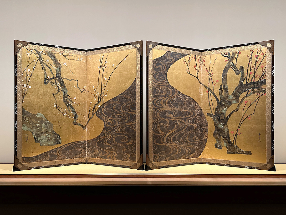 MOA美術館 名品展 国宝「紅白梅図屏風」会場より 国宝 尾形光琳《紅白梅図屛風》江戸時代 18世紀