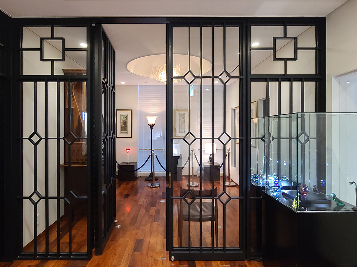 歯科医の審美眼 エミール・ガレとガラス芸術展 | レポート | アイエム