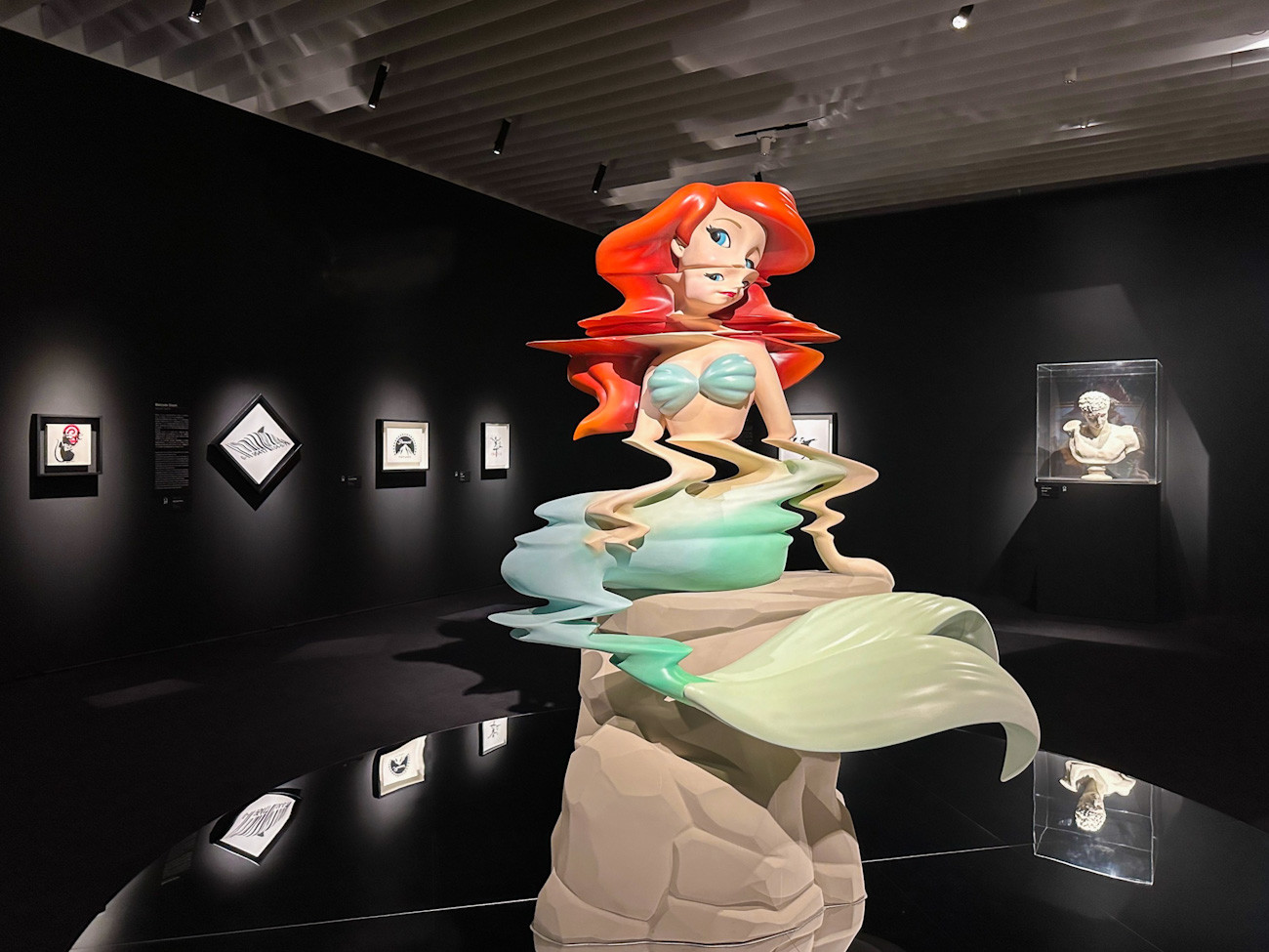 森アーツセンターギャラリー 「MUCA(ムカ)展 ICONS of Urban Art ~バンクシーからカウズまで~」会場
