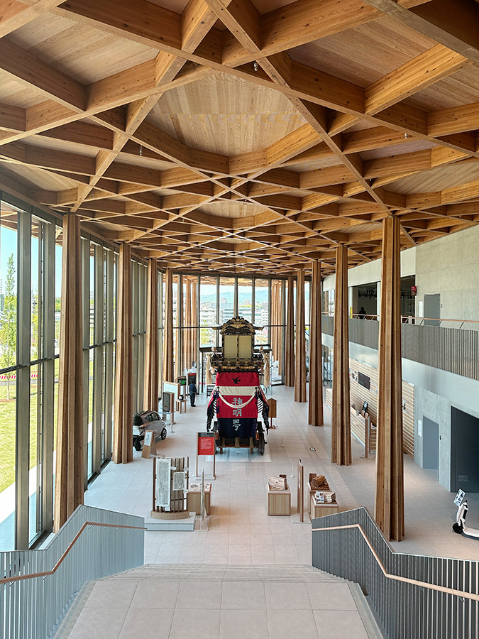 豊田市博物館　館内「えんにち空間」