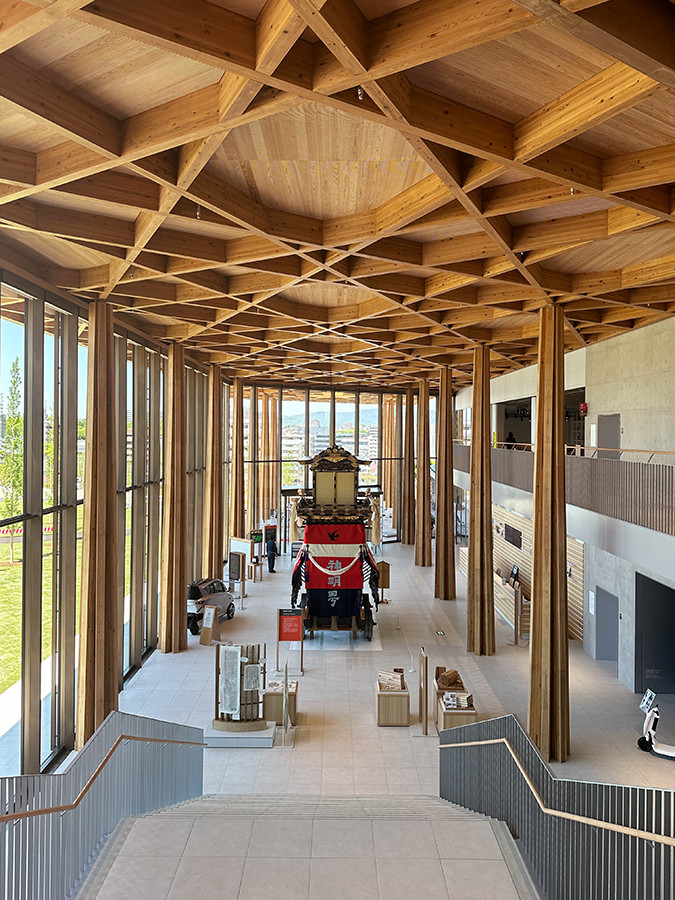 豊田市博物館 「えんにち空間」