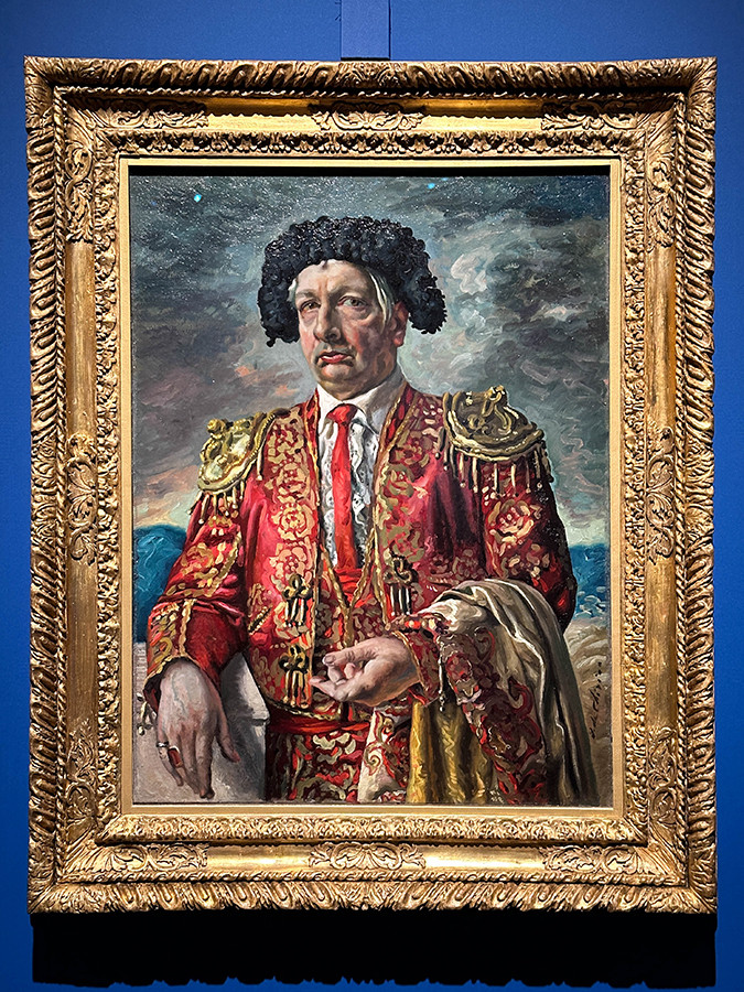 東京都美術館「デ・キリコ展」会場より　《闘牛士の衣装をまとった自画像》1941年　カーサ・ロドルフォ・シヴィエーロ美術館　© Giorgio de Chirico, by SIAE 2024