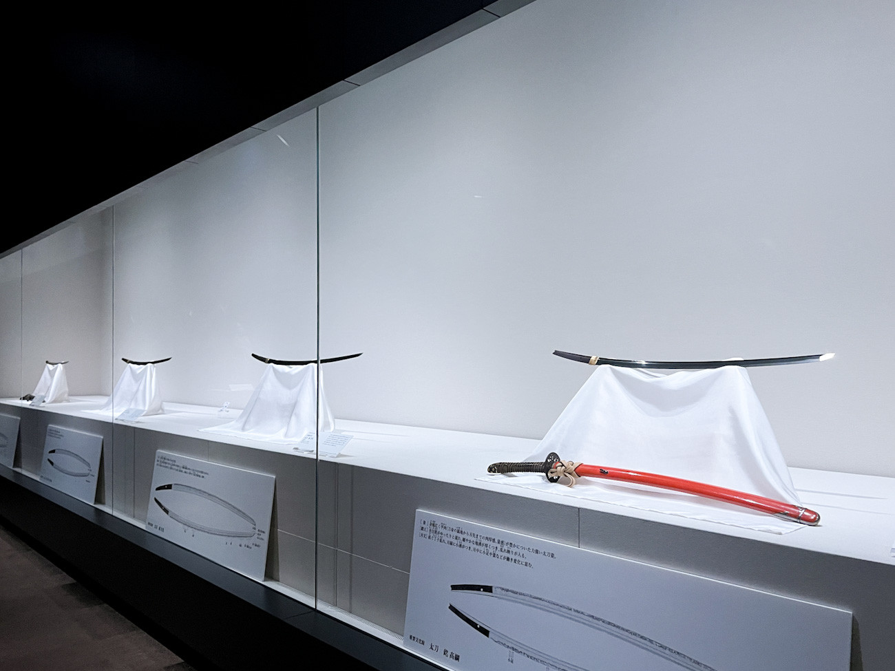 静嘉堂@丸の内「超・日本刀入門 revive」会場