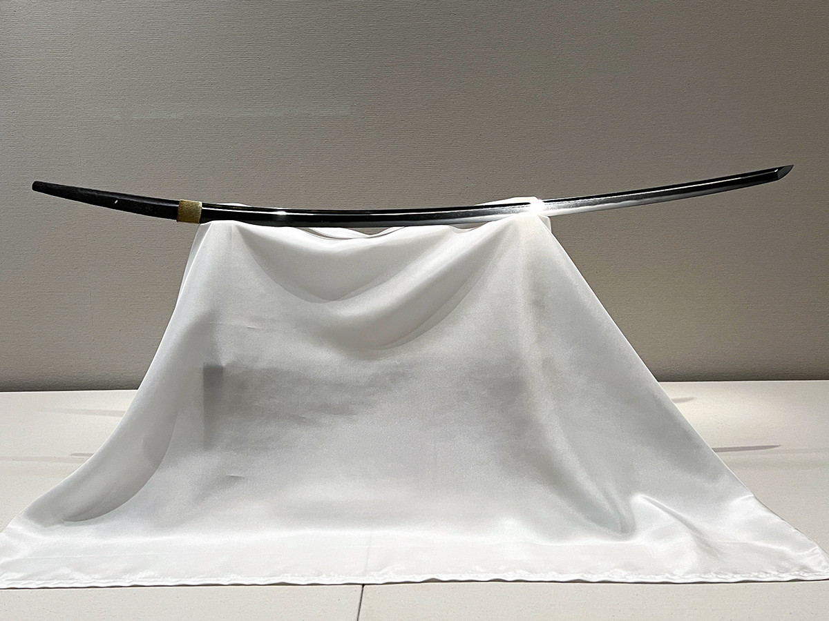 静嘉堂@丸の内「超・日本刀入門 revive」会場より 古備前宗安《太刀　銘 備前國宗安》鎌倉時代（13世紀）