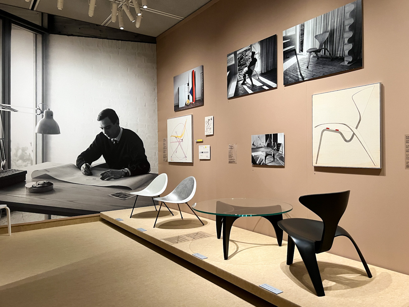 パナソニック汐留美術館「ポール・ケアホルム展」会場