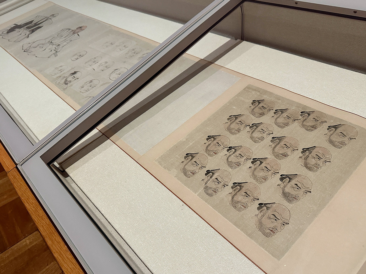 千葉市美術館「岡本秋暉　百花百鳥に挑んだ江戸の絵師 ― 摘水軒コレクションを中心に」会場より　岡本秋暉《二宮尊徳肖像集》天保13年（1842）頃　個人蔵［全期間展示］