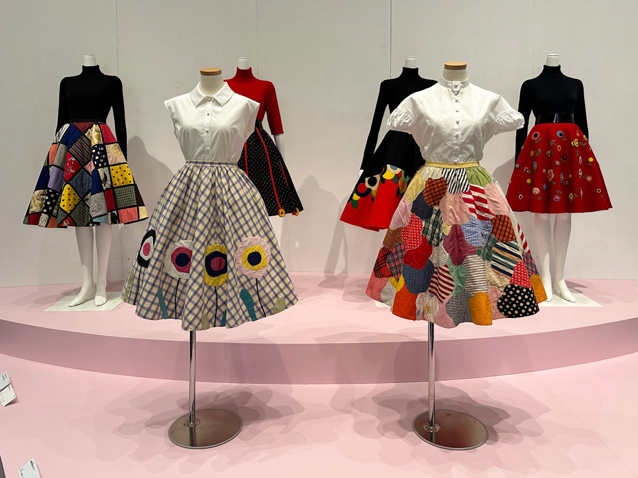 渋谷区立松濤美術館「111年目の中原淳一」会場