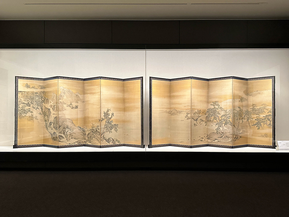 三井記念美術館「五感であじわう日本の美術」会場より　円山応挙《山水図屏風》江戸時代・安永2年（1773）