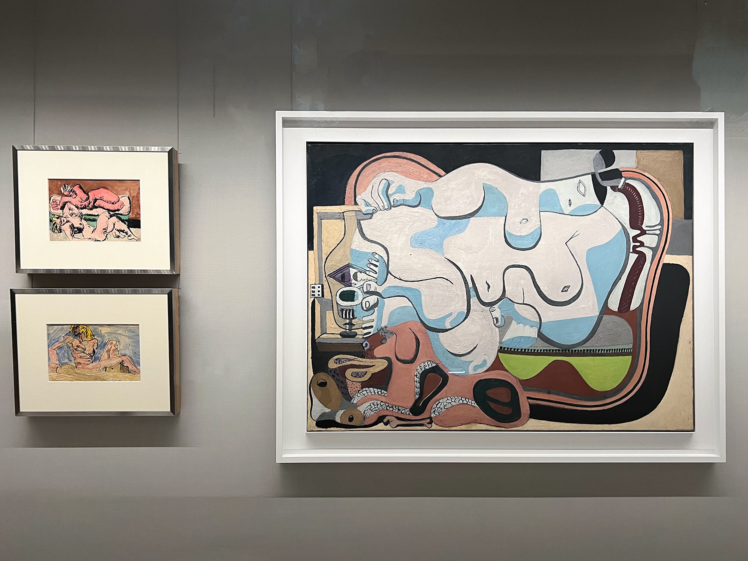 大倉集古館「大成建設コレクション　もう一人のル・コルビュジエ～絵画をめぐって」 第2セクション「女性たち（1920年代末以降の作品）」（右）《長椅子 ソファに座る裸婦と犬、カラフェ》1934年