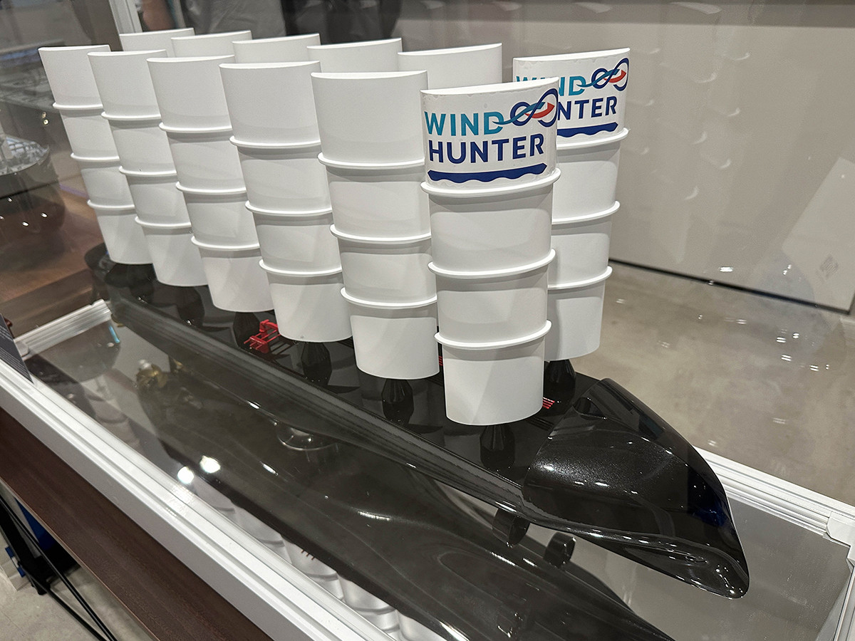 インターメディアテク「海の人類史」会場より　ウインドハンタープロジェクトが想定する未来の船　株式会社商船三井