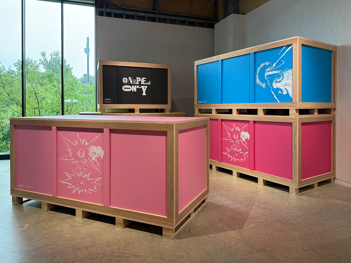 PLAY! MUSEUM「ONE PIECE ONLY」展 会場より 海外輸送用クレート